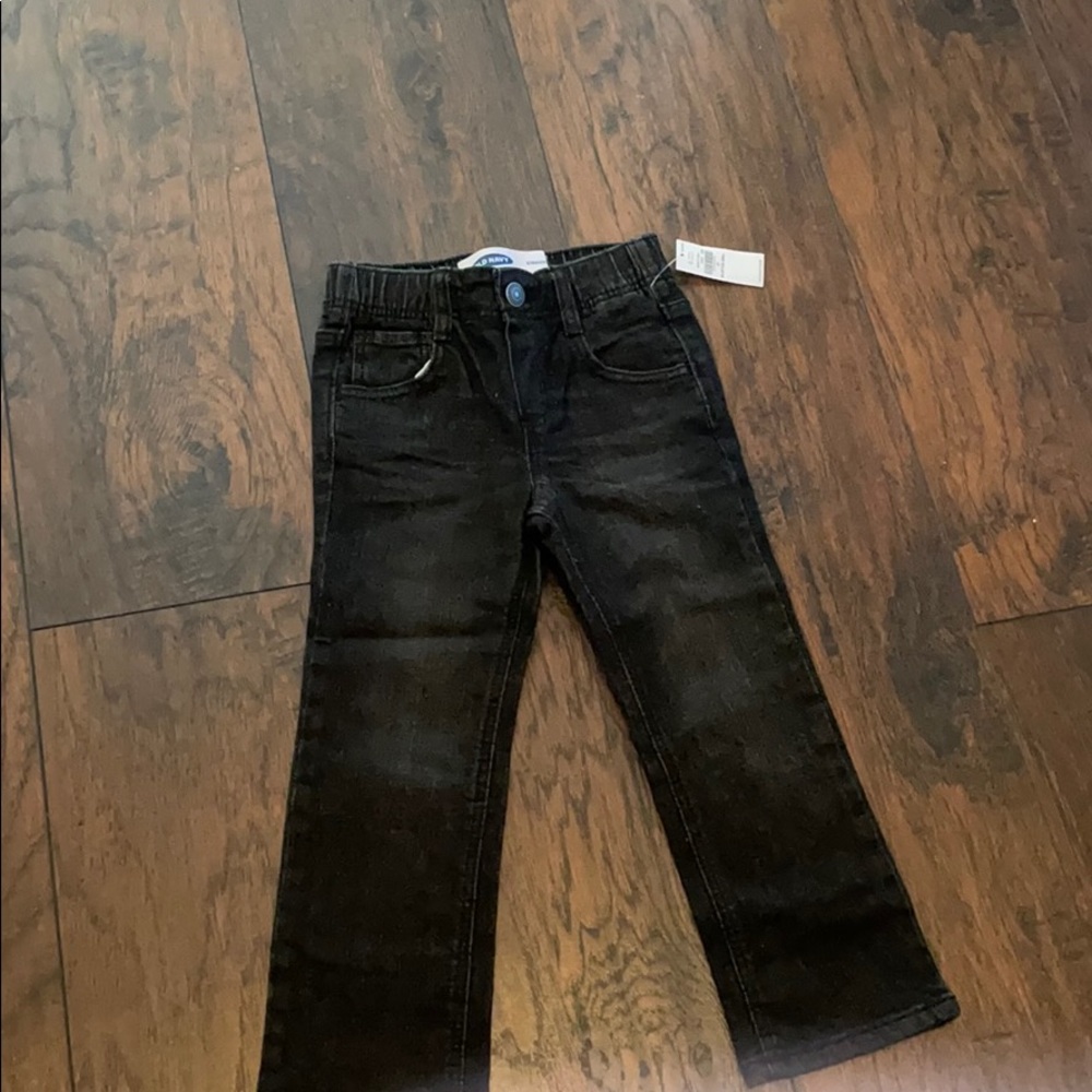 BNWT toddler jeans